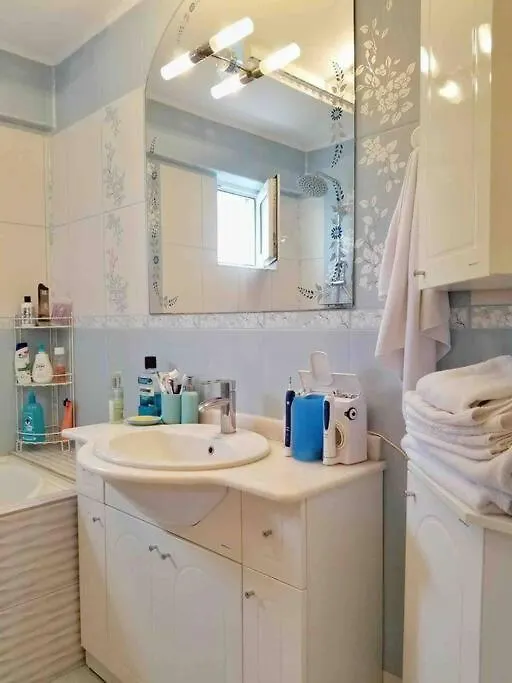 Apartment Cozy New Flat Excellent Location In Otopeni